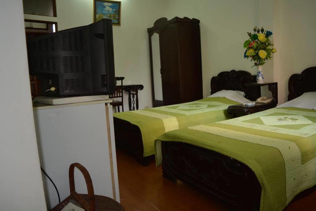 Hoang Cuong Hotel Hanoi Exteriör bild